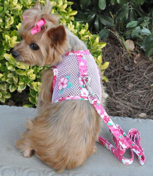 Doggie Design's new Hawaiian Cool Mesh Harness line features an Pink Hibiscus Flower Applique. Very Lightweight for hot summer days.  